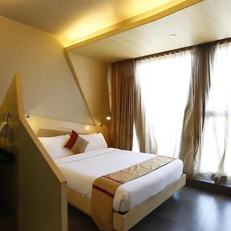 Dragonfly Hotel - The Art Hotel Mumbai Exterior photo