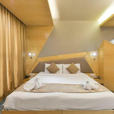 Dragonfly Hotel - The Art Hotel Mumbai Exterior photo